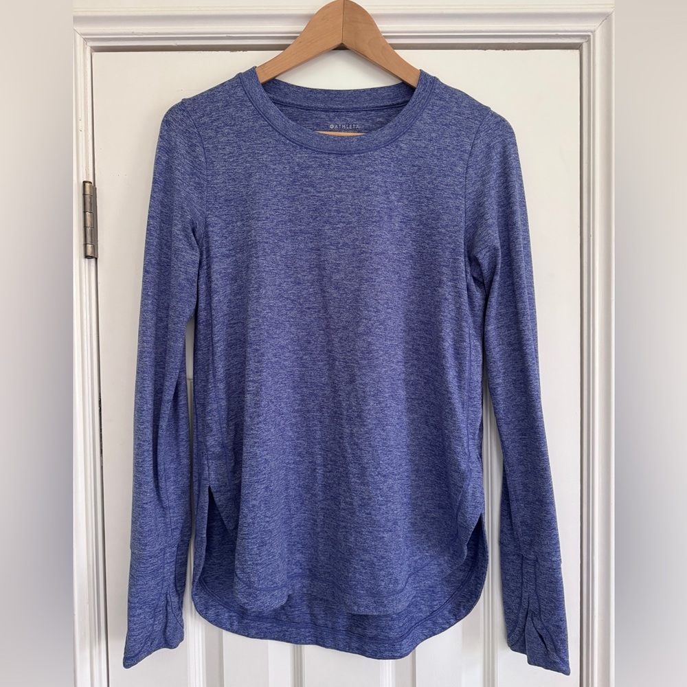 Athleta Heathered Blue Long Sleeve Crewneck Top